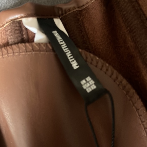 PRETTY LITTLE THING- Brown Corset - Picture 5 of 5